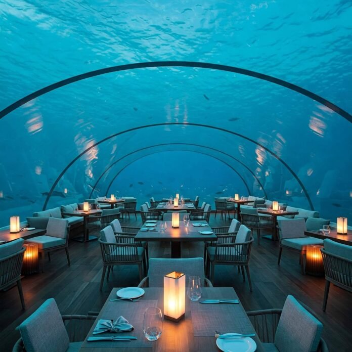 Anantara Kihavah Underwater Restaurant Anantara Kihavah Underwater Restaurant