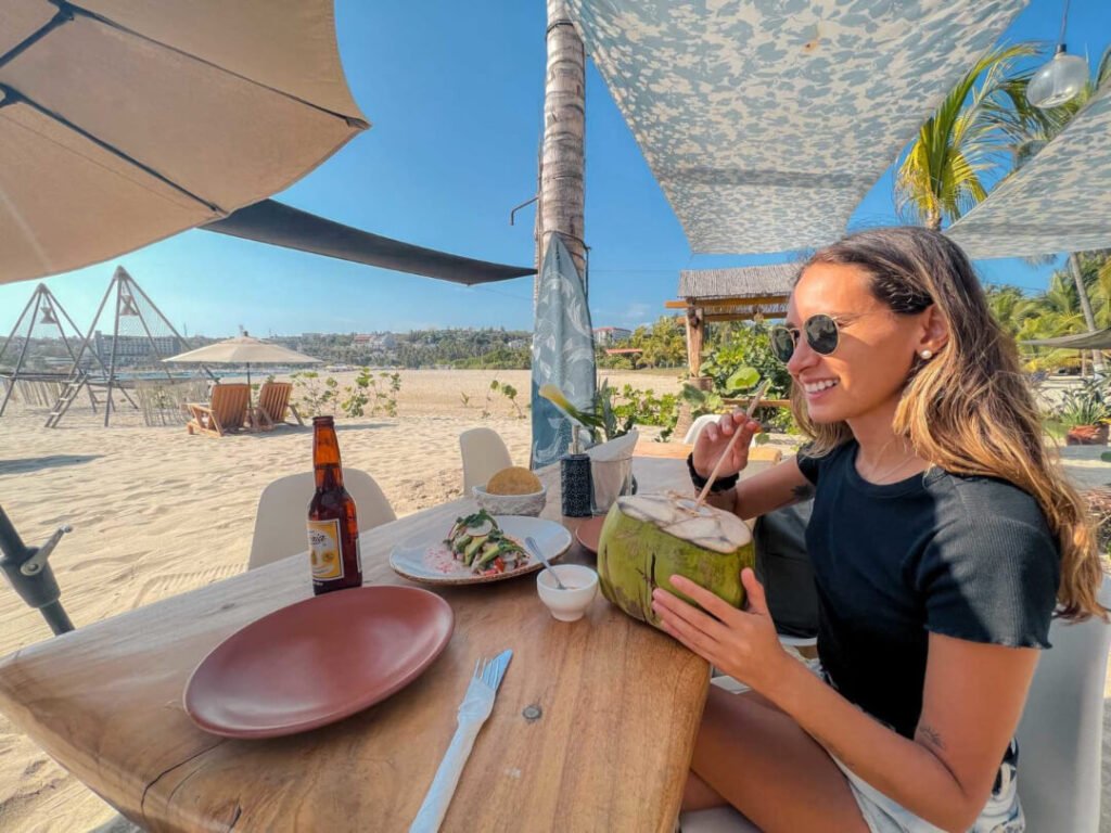 5 BEST Puerto Escondido Coworking Spaces For Digital Nomads